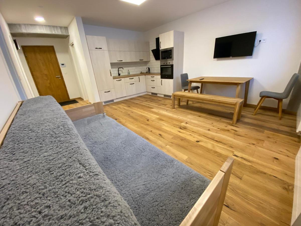 Wellness Pila Apartment *